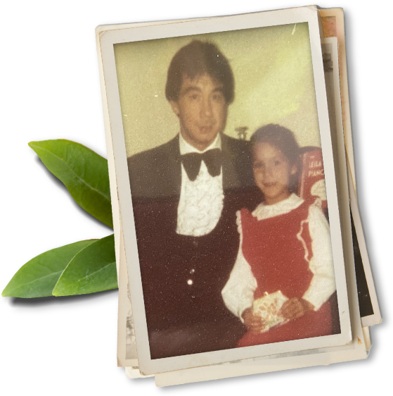Childhood photo of Jennifer Lee with her father